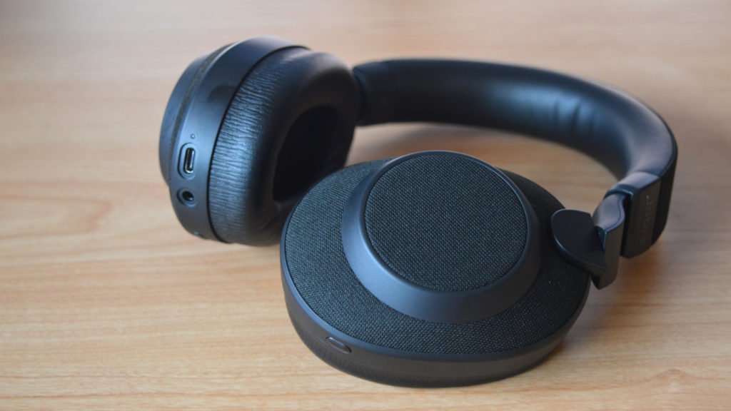 Jabra Elite 85h Design