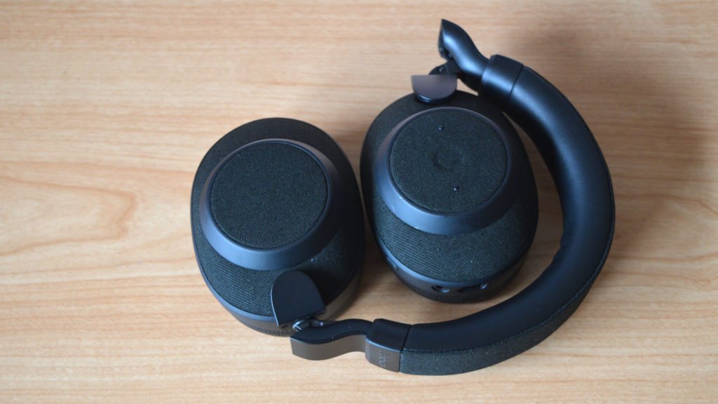 Jabra Elite 85h Folded