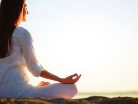 Как делать трансцендентальную медитацию (Пошаговое Руководство)