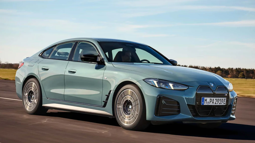 BMW i4