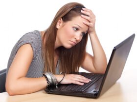 Ноутбук включается, но нет изображения — основные причины такой неприятности