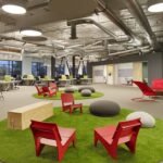 Комфортное место для отдыха в офисе