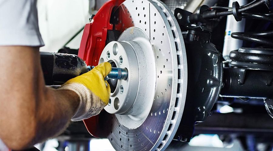 Как выбрать и когда менять тормозные колодки для авто