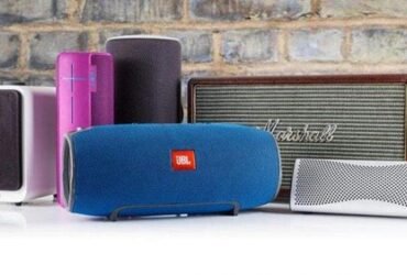 AppMaxx > Обзоры > Лучшее > 7 лучших Bluetooth-динамиков — обзоры осени 2021 года КАТАЛОГ НОВОСТЕЙ ЛУЧШЕЕ ОБЗОРЫ ТЕХНИКА 7 лучших Bluetooth-динамиков — обзоры осени 2021 года