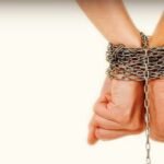 10 признаков созависимых отношений (и что с этим делать)