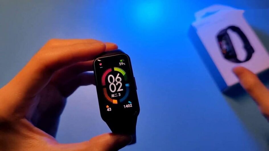 Полный обзор Huawei Band 6 в новом облике