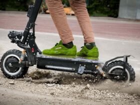 Лучшие электросамокаты 2022 года: что купить