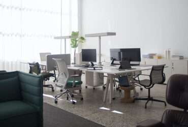 Каким должен быть офисный компьютер в 2024 году - новые реалии и требования к компьютеру