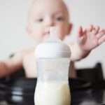Как готовить детскую смесь правильно