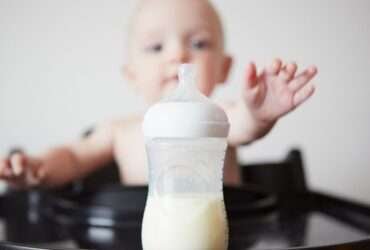 Как готовить детскую смесь правильно