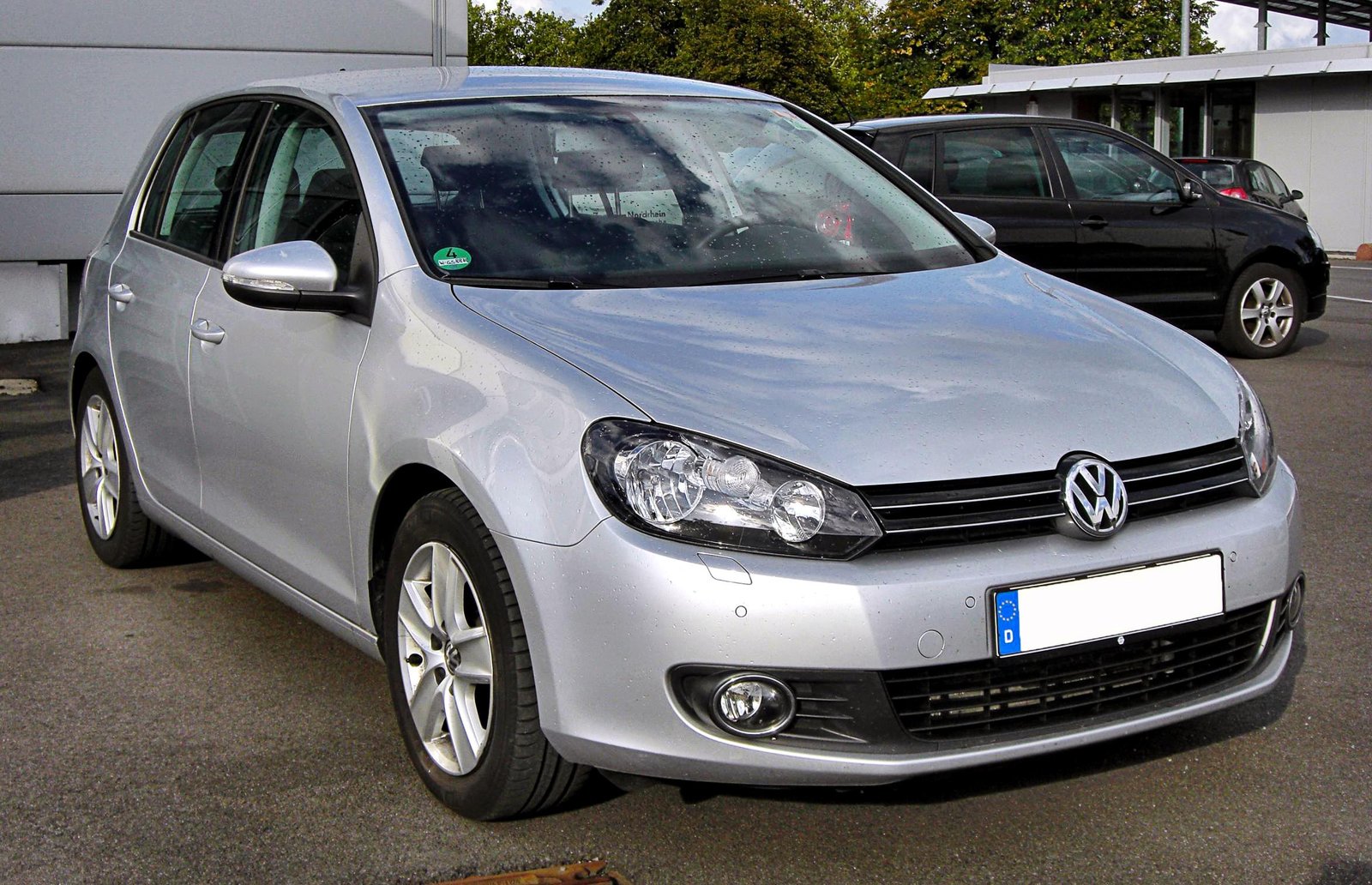 Volkswagen Golf VI, вид спереди