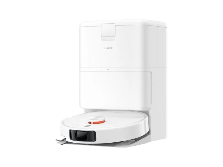 Xiaomi Robot Vacuum H50 Pro with its dock